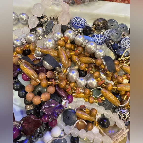 Mixed Bead Soup Craft - Picture 7 of 9